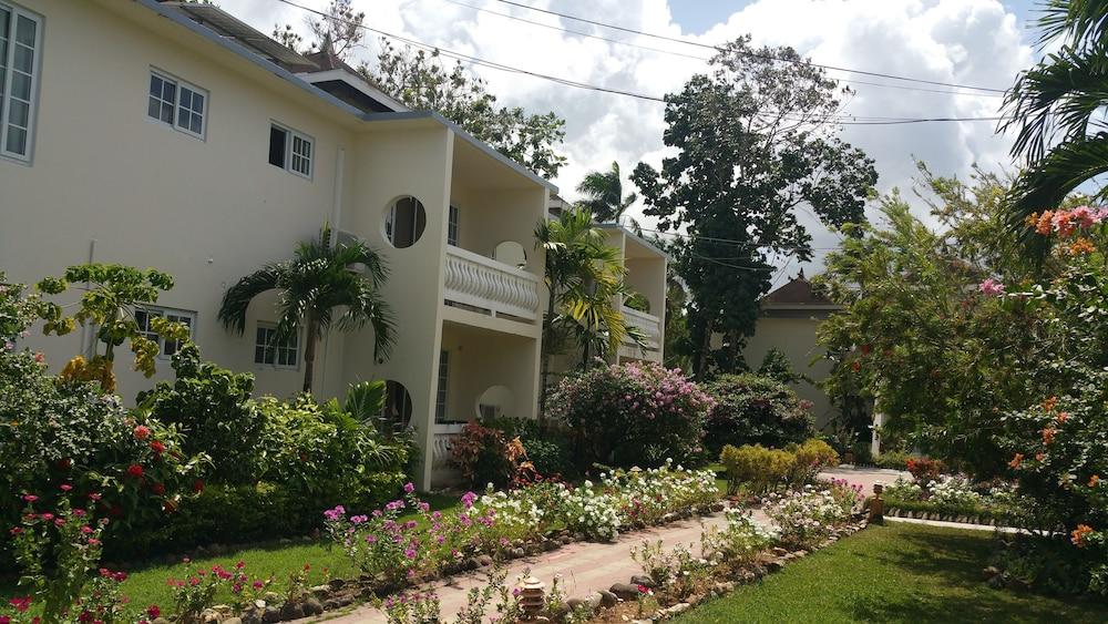 Foote Prints On The Sands Hotel Negril Exteriör bild