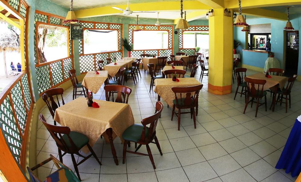 Foote Prints On The Sands Hotel Negril Exteriör bild