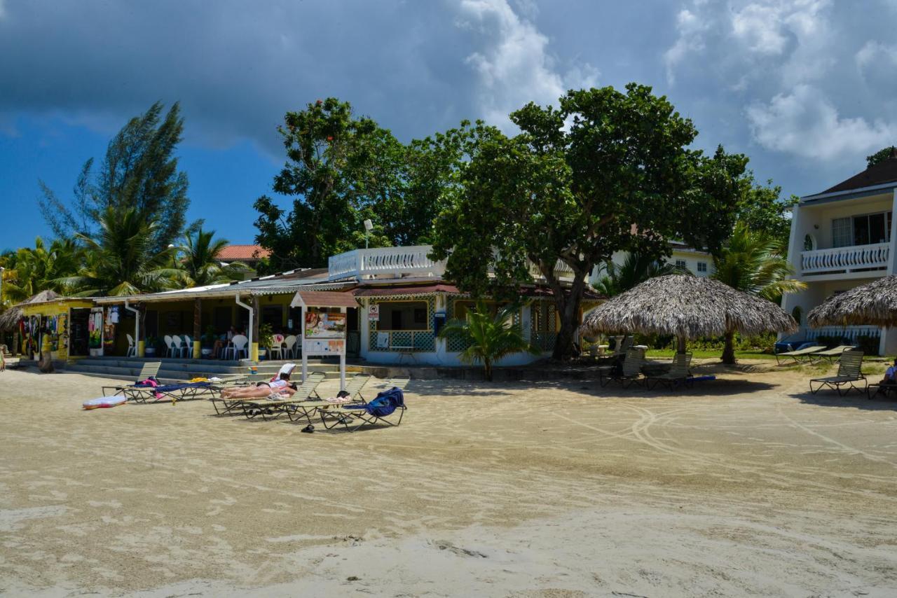 Foote Prints On The Sands Hotel Negril Exteriör bild
